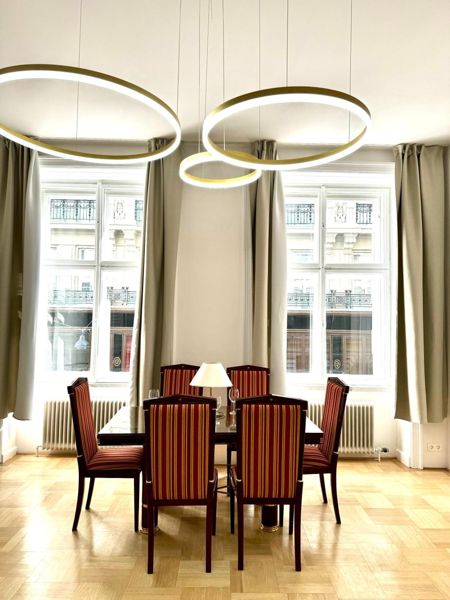 Apartament Opera 145 M2 Viena