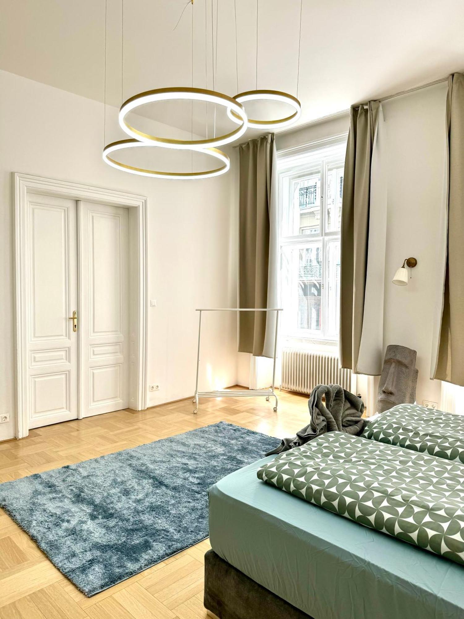Apartament Opera 145 M2 Viena